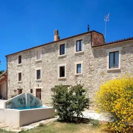 Magnificent Country House With Swimming Pool