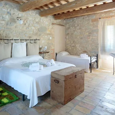 Magnificent Country House With Swimming Pool Ferienhaus *